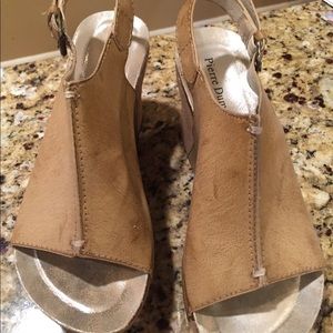 Tan wedges